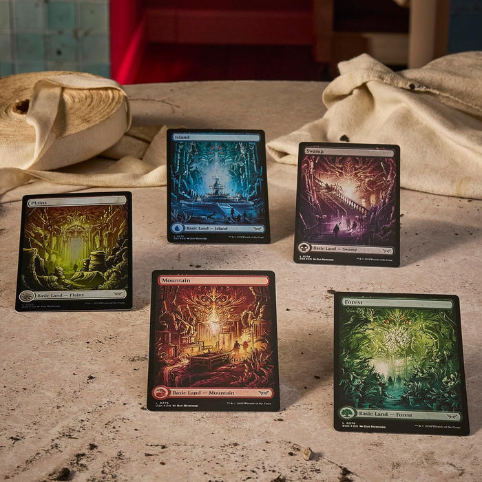 Magic: The Gathering - Duskmourn: House of Horror Bundle - Collect Marvel
